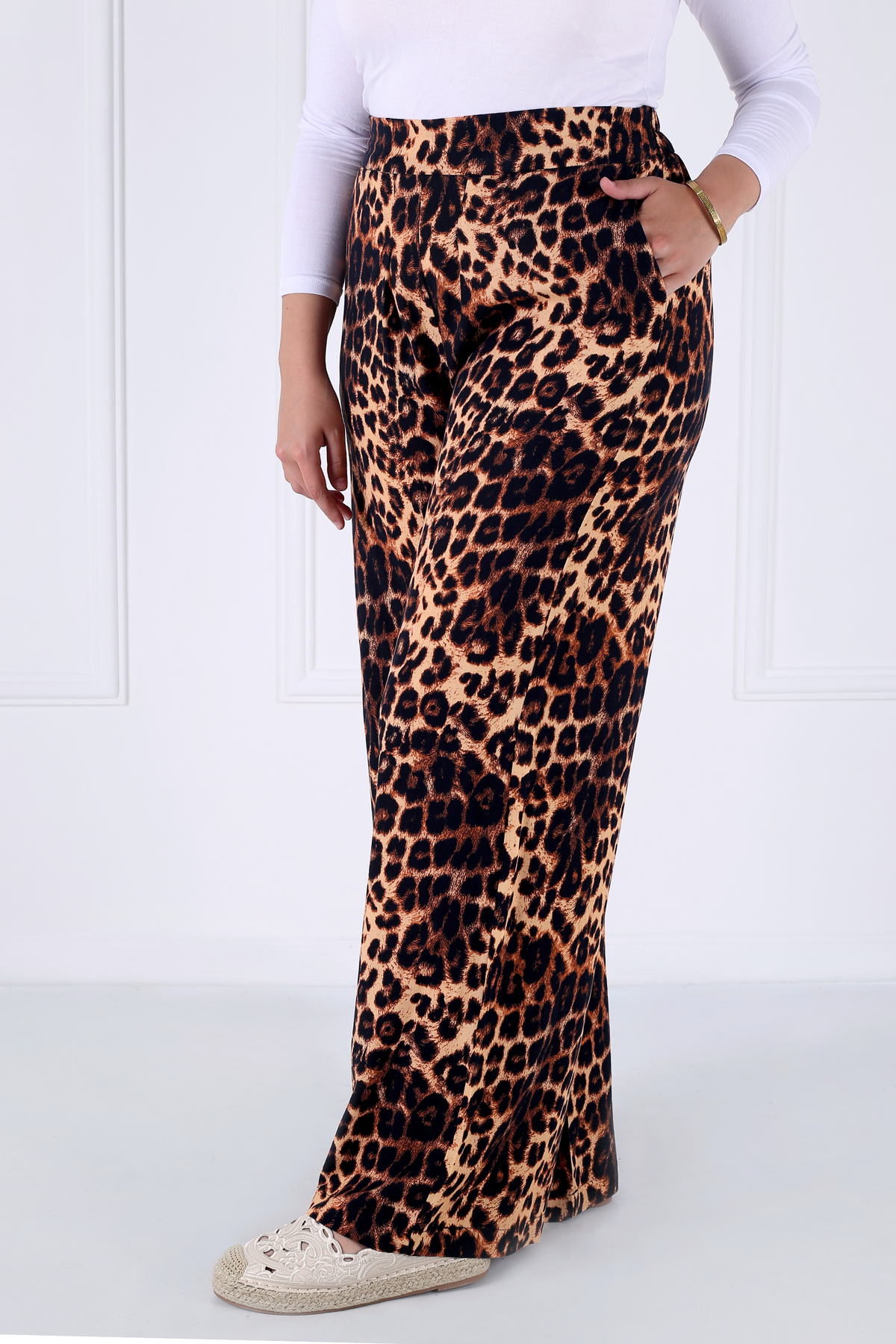 Pantalon Femme - Casual Large - Viscose Motifs Léopard