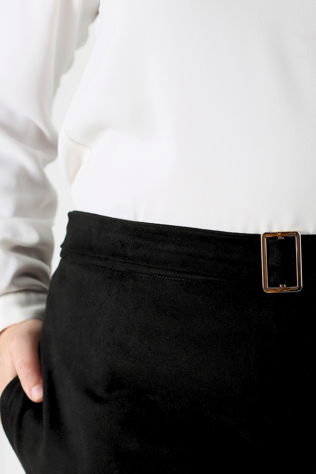 Pantalon Femme - Large à Ceinture - Simili Daim Etirable